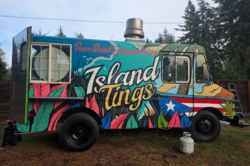 This Under-the-Radar Oregon Food Cart Serves Pernil And Arroz Con Gandules That Taste Like Puerto Rico