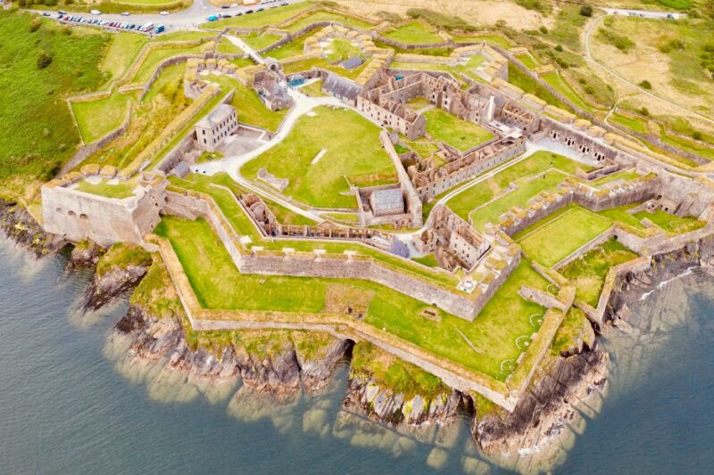 15 Haunted Locations Around the World That Brave Travelers Can Visit