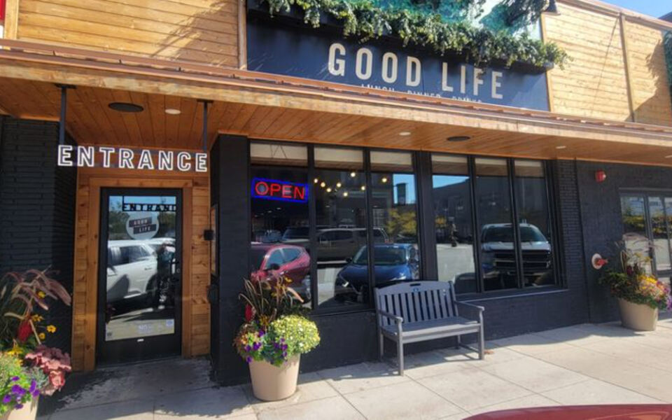 This Minnesota Cafe Makes A Delicious Stop On The Way To Itasca