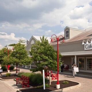 This Ohio Outlet Mall Packs Deals So Good You’ll Plan A Trip Back Every Season