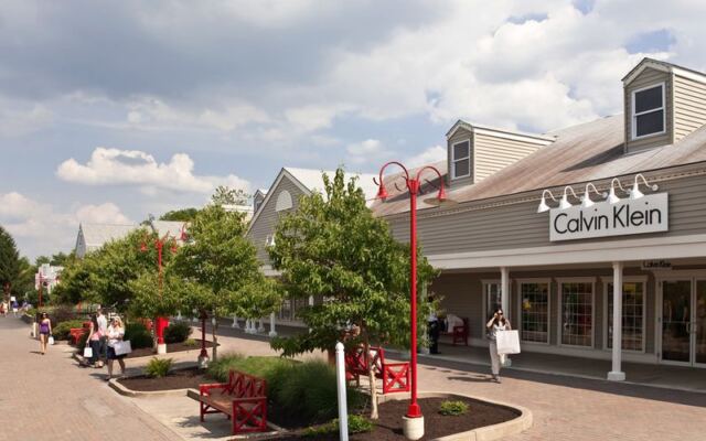 This Ohio Outlet Mall Packs Deals So Good You’ll Plan A Trip Back Every Season