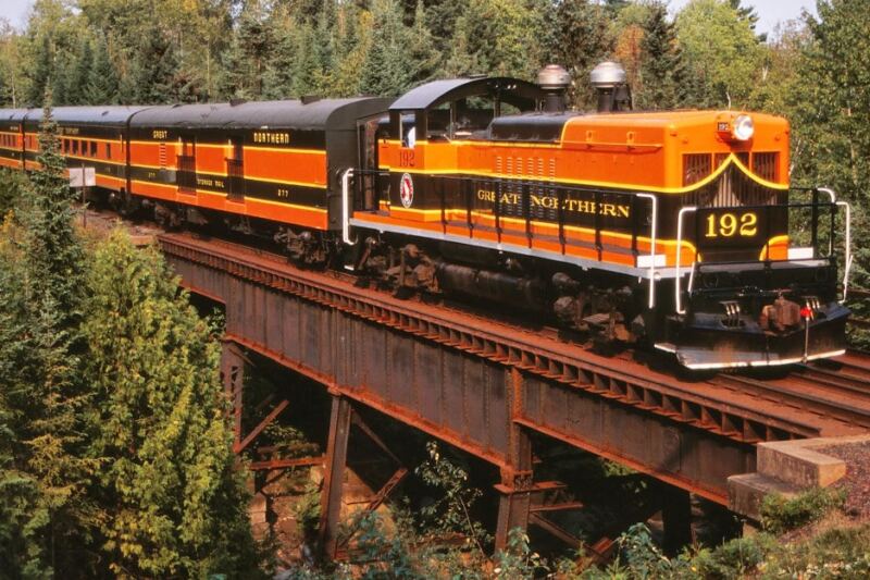 This Minnesota Train Ride Rolls Along The Shore Of Lake Superior