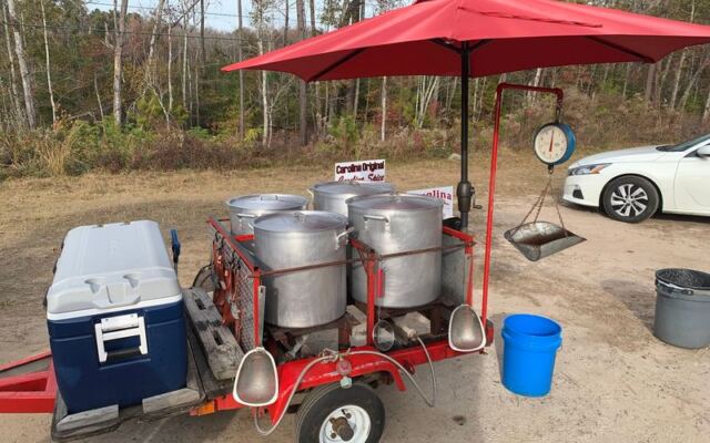 Grab a Warm Boiled Peanut Bag Fresh From the Kettle at Uncle Chuck’s Boiled Peanuts in Ridgeville