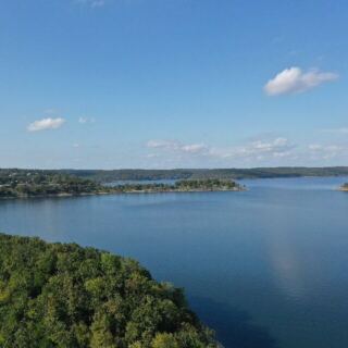 This Stunning Northeast Oklahoma Lake Feels Like a Wild Hidden Paradise When the Air Turns Crisp