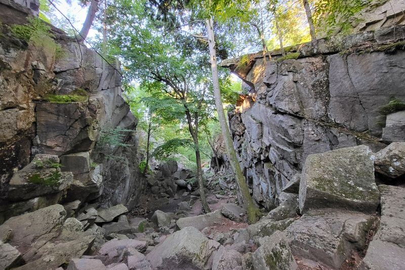 You Can Spend a Whole Fall Day at These 12 Massachusetts Spots for $20 or Less