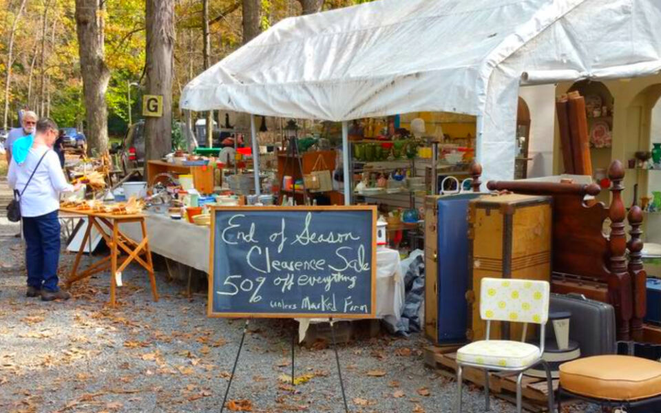 This Renowned Antique Market Is a Dream Destination for Collectors and Vintage Lovers