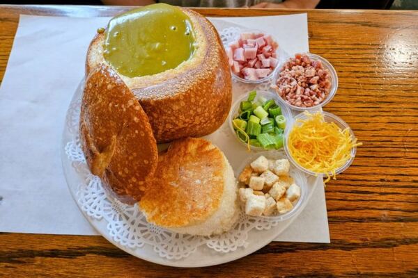 Pea Soup Andersen’s in Buellton Has Been Ladling Bottomless Split Pea Soup to California Road-Trippers Since 1924