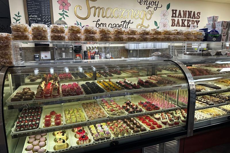 This Polish Bakeshop In Suburban Illinois Turns A Quick Pastry Stop Into A Morning Ritual