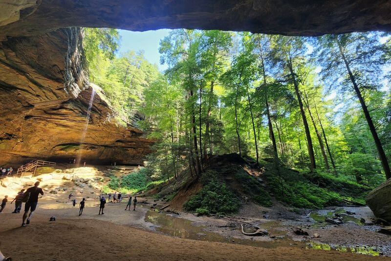 9 Ohio Waterfalls You Can Walk Right Up To Where The Views Feel Completely Unreal