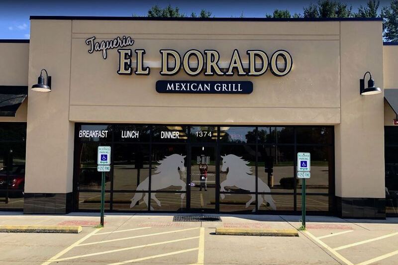 Craving Real Horchata? These 7 Illinois Taquerias Pour It Fresh And Cold By The Glass