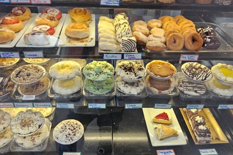 This Minnesota Bakery Makes Fried Donuts Without A Speck Of Gluten