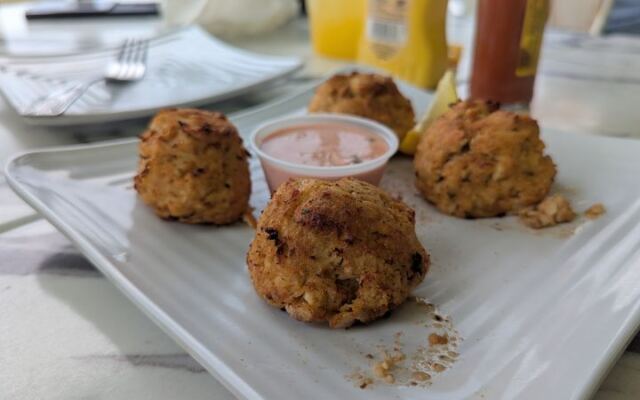 You Can Feast on Colossal Lump Crab Cakes With Zero Filler at This Tucked-Away St. Pete Beach Spot