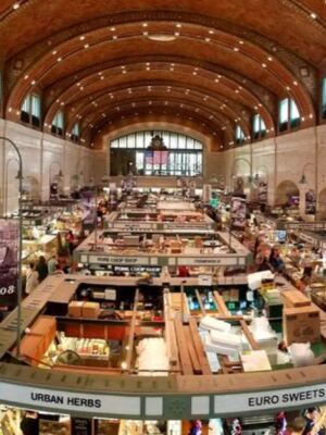 There’s A Massive Ohio Market Where Every Aisle Overflows With Treats You’ve Never Tasted