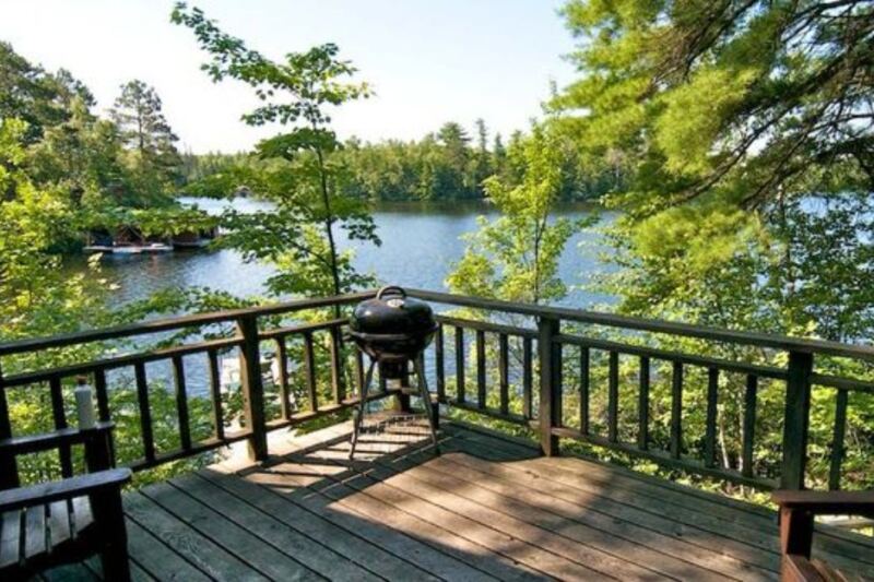 This Minnesota Resort Sits On Its Own Private Island