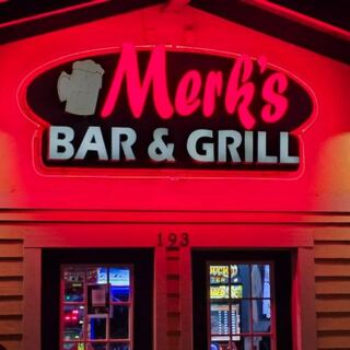 This New Smyrna Beach Sports Bar in Florida Serves Legendary Frankenstein Wings Locals Drive In For
