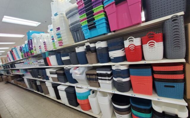 At This New Jersey Bin Store, Bins of Toys and Electronics Drop to $2 on Wednesdays
