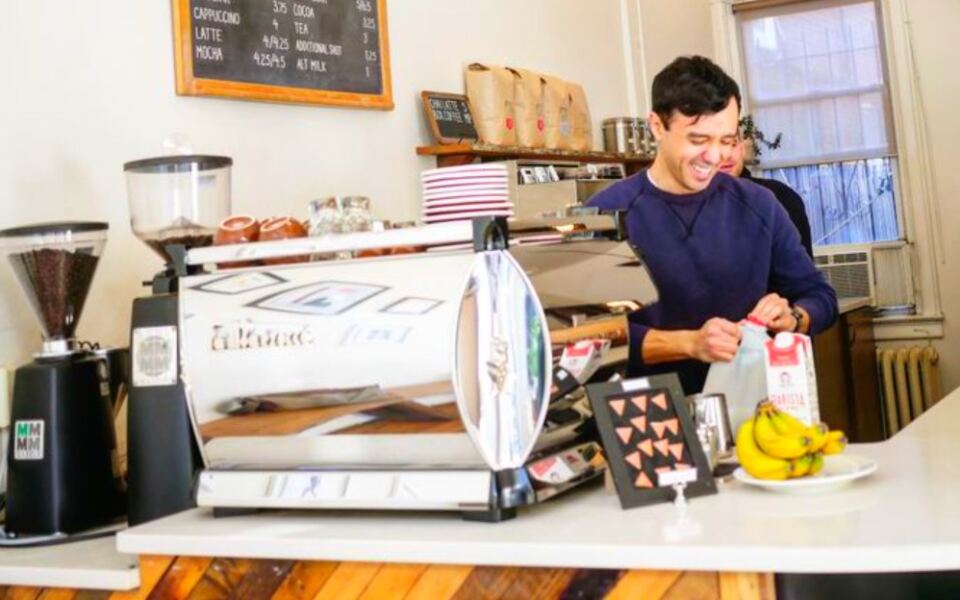 This Minimalist Coffee Shop Lets Exceptional Coffee Take Center Stage