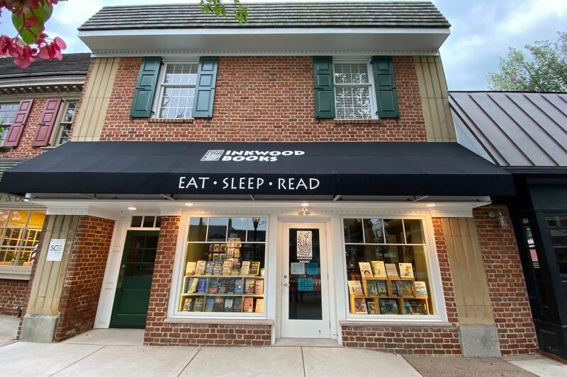 This New Jersey Bookshop Makes A Book-Lover Road Trip Feel Completely Reasonable