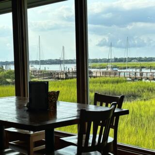 This South Carolina Dockside Seafood Spot Has Two Bars and Sweeping Marina Views