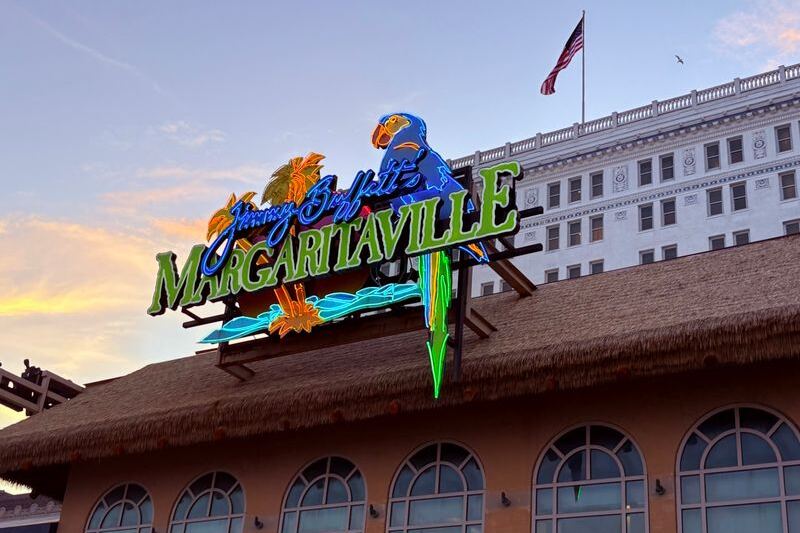 This Lively New Jersey Boardwalk Spot Brings Jimmy Buffett’s Island Vibe To Life With Seafood