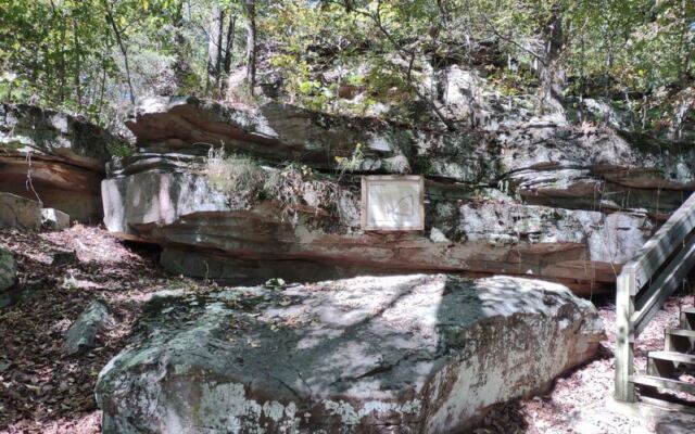 A Short Bluff Climb In Southern Illinois Leads To Rock Carvings Made 1,000 Years Ago