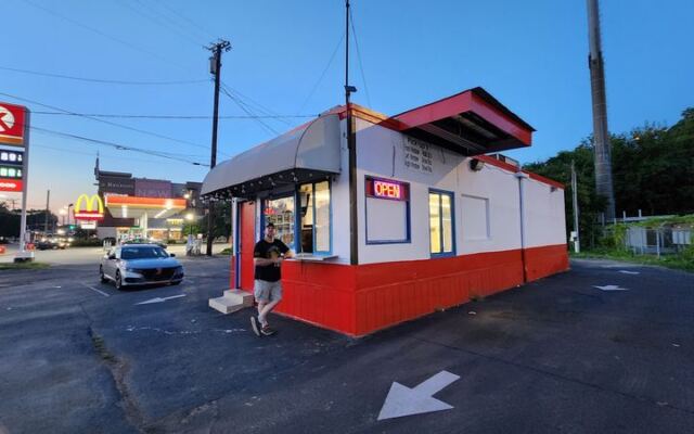 This Nashville Drive-Thru Serves Burgers So Big They Barely Fit in the Bag