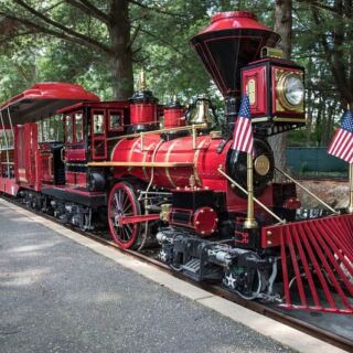 This Worcester Science Museum Wraps Its Hands-On Exhibits Around Outdoor Trails and a Train Ride Kids Can Actually Ride