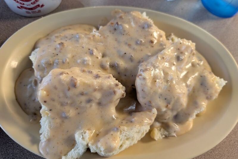 Oklahoma Regulars Fill This Diner For Biscuits Smothered In Your Pick Of 40 Gravies