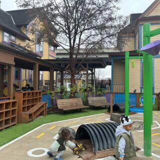 This Oregon Children’s Museum Fills Three Victorian Houses And Hides a Giant Climbing Maze Out Back