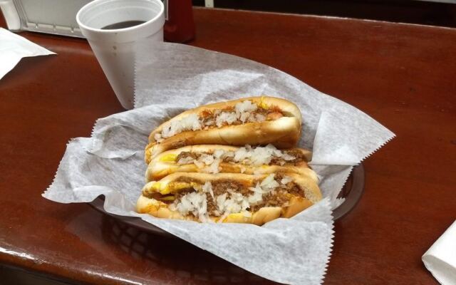 This Massachusetts Diner Still Serves a Hot Dog, Fries, and Dessert for About Five Bucks
