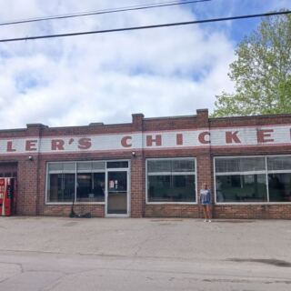 This Athens Ohio Fried Chicken Counter Draws A Line Out The Door Every Single Day