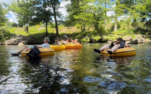 This Tennessee River Float Near Townsend Lets Everyone From Kids to Grandparents Tube All Day Across Two Outposts