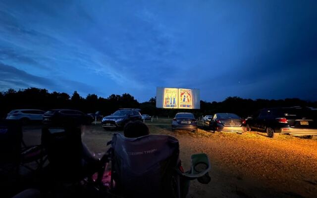 Double Features and Rental Radios Make This New Jersey Drive-In Feel Old-School