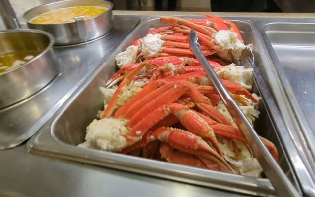 This Myrtle Beach Seafood Buffet In South Carolina Piles Your Plate With All-You-Can-Eat Crab Legs