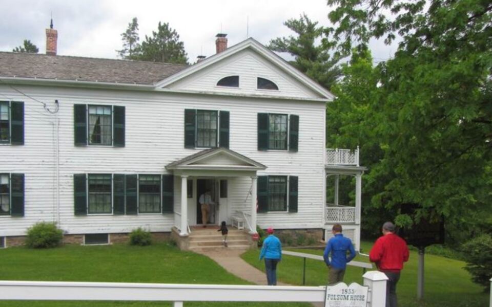 This 1855 Minnesota Home Looks Like New England Landed In The Midwest