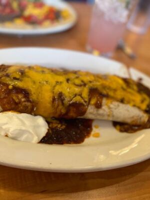 This Everett Spot Is Where Washington Goes For Hatch Green Chile And Portions Half-Again Too Big