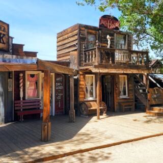 15 Blink-and-You’ll-Miss-It Towns That Are Actually Worth Stopping For