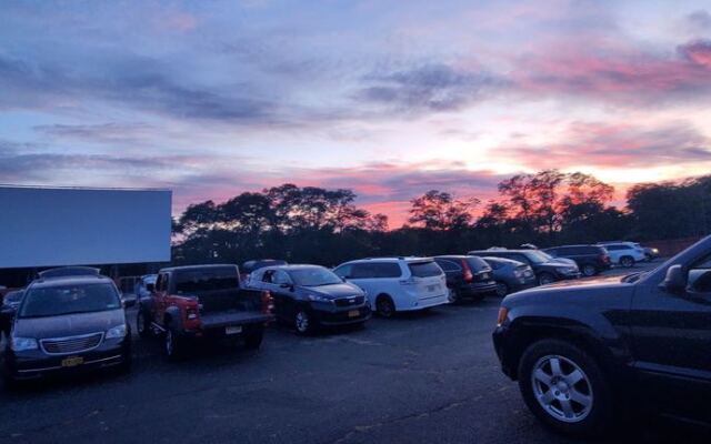 This Cape Cod, Massachusetts Drive-In Still Plays Vintage Ads Through Old Pole Speakers Like It’s the 1950s