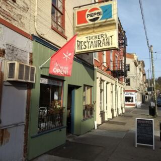 Cincinnati Locals Line Up At This Counter For A Goetta Breakfast Sandwich You Can’t Get Elsewhere