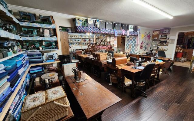 Over a Thousand Antique Sewing Machines Wait Here for You to Sit Down and Sew