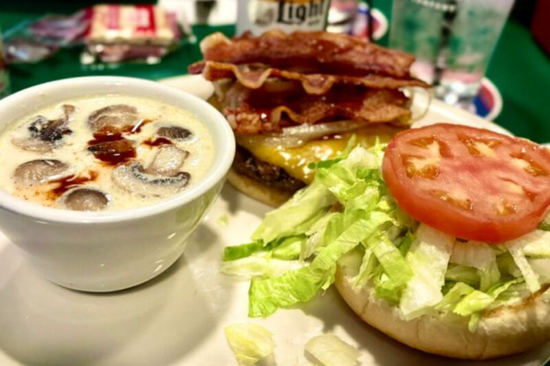 Issaquah Regulars Keep Coming Back to This Irish Tavern for Flavor-Packed Burgers and No-Frills Pub Charm