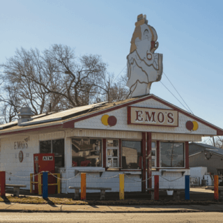 That Butter Pecan Scoop At This Tiny Peoria Stand Has Turned It Into A Local Landmark