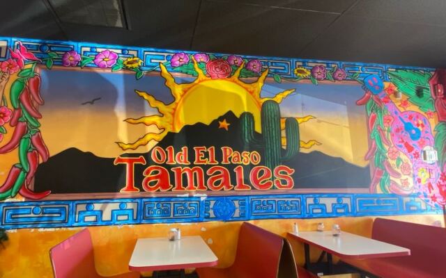 This Family-Run Arizona Tamale Shop Still Hand-Makes Its Masa From Generations-Old Recipes