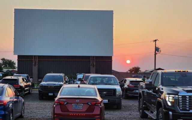 This Old-School Oregon Drive-In Still Rolls Out Two-Screen Double Features That Families Have Loved For Generations
