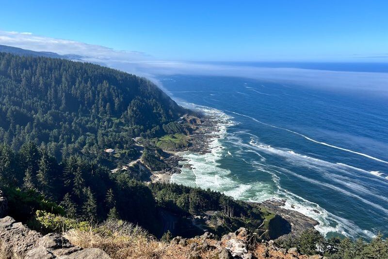 Step Up to This Oregon Coast Overlook Where the Earth Seems to Drop Into Forever
