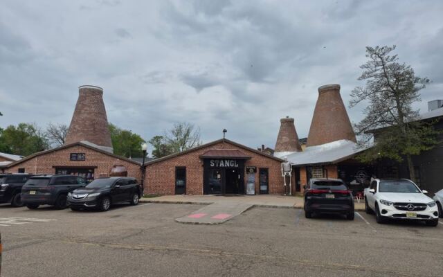 This Old New Jersey Pottery Factory Now Fills Its Brick Buildings With Working Artists