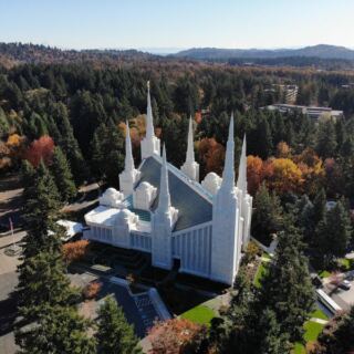 This Oregon Temple Rises 170 Feet on Seven Wooded Acres With White Marble and a Gold-Crowned Spire