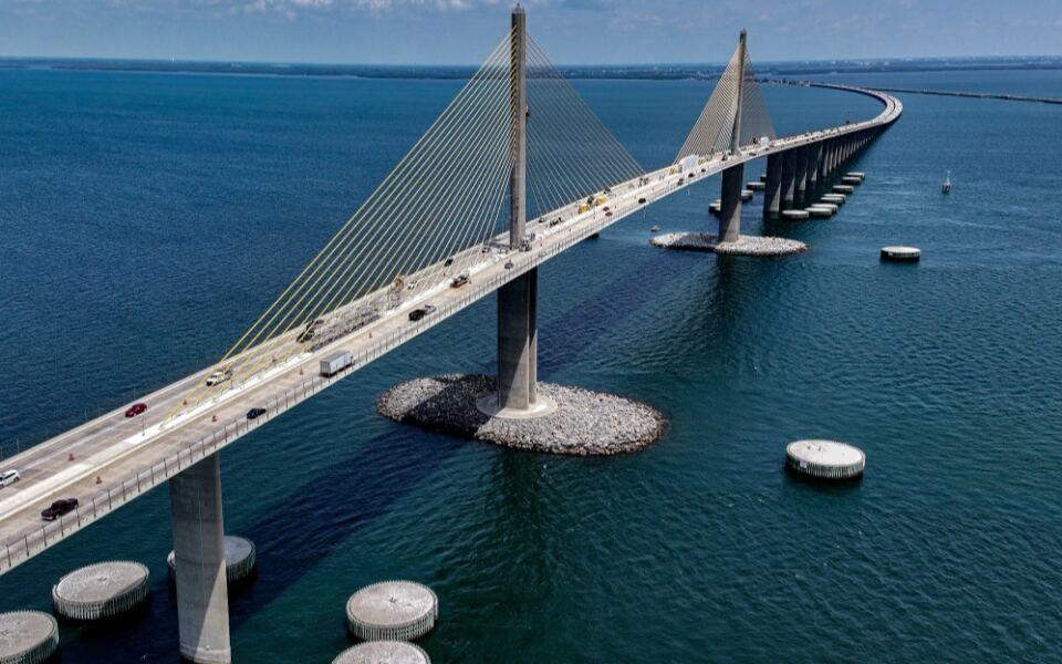15 Famous U.S. Bridges With Remarkable Stories Behind Them