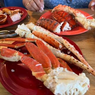 This North Carolina Seafood Buffet Keeps Fresh Crab Legs Coming to Your Table Faster Than You Can Finish Them