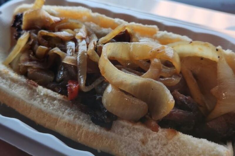 This New Jersey Food Truck Serves a Chicago Dog Reviewers Call a Real Taste of Chicago